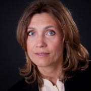 portrait jeweler paris Portrait of the Parisian jeweller, Annette Girardon, living near Place Vendôme, specialising in the creation of tailor-made jewellery and engagement rings.