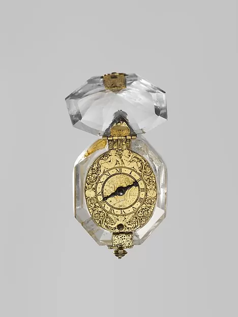 Montre 1560-90 Met Montre Renaissance en or et cristal de roche du 16ème siècle, vers 1560-1590.