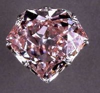 diamant-hortensia-21.32karat Rosa Diamant "Hortensia", der im 17. Jahrhundert von Louis 14 erworben und getragen wurde.