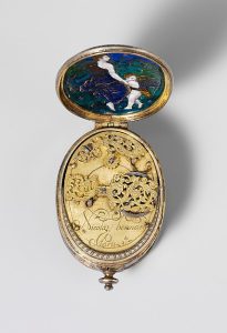 montre-1600-25-Met-2 Taschenuhr aus dem 17. Jahrhundert, von hinten geöffnet, damit man das Uhrwerk sehen kann. In Paris angefertigt.